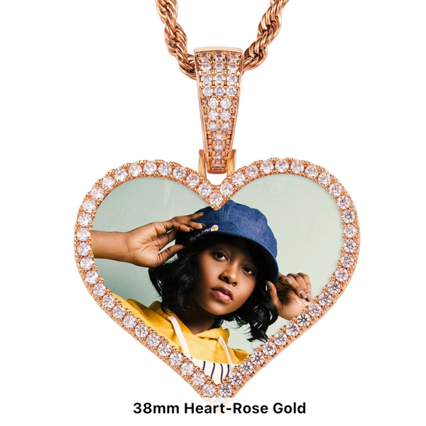 HEART MOISSANITE PICTURE PENDANT