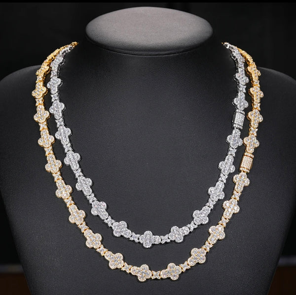 18” GOLD 925S VVS MOISSANITE FOUR CLOVER CROSS CHAIN