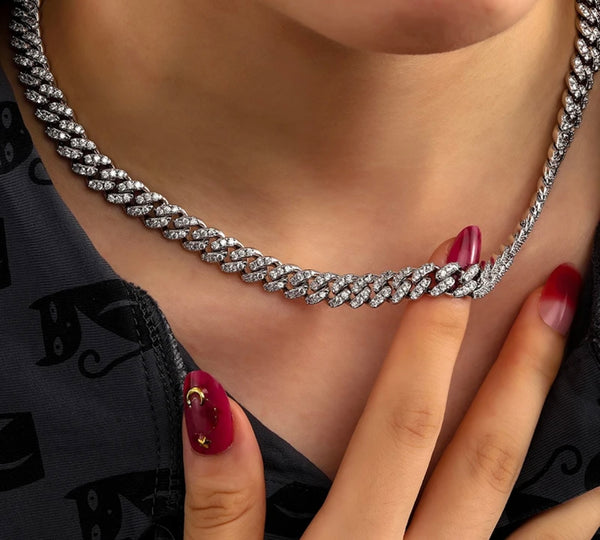 18" 925S VVS MOISSANITE 8.5MM CUBAN LINK CHAIN-WHITE GOLD