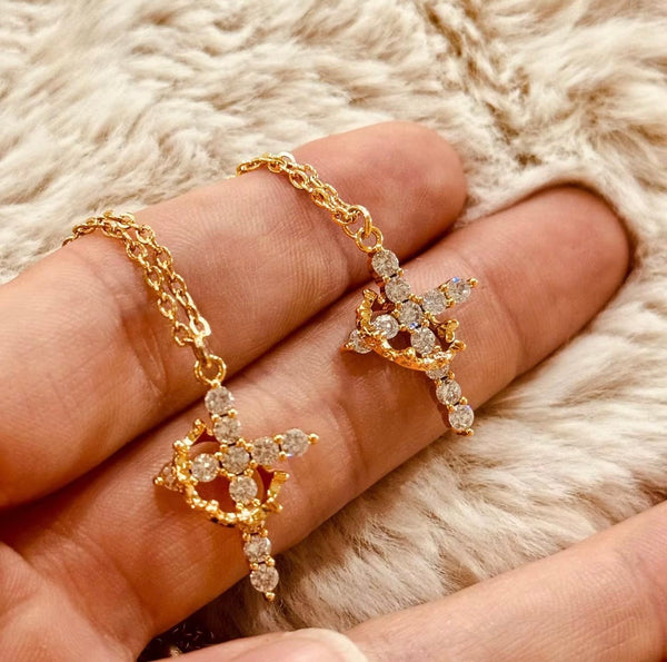 Crown Cross Necklace – 18K Gold Plated Stainless Steel Crystal Pendant | Twelfth XII