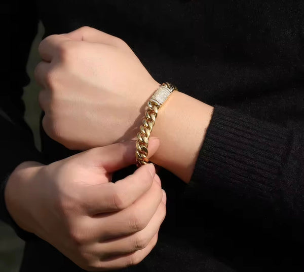 Miami Cuban Link Bracelet | Twelfth XII