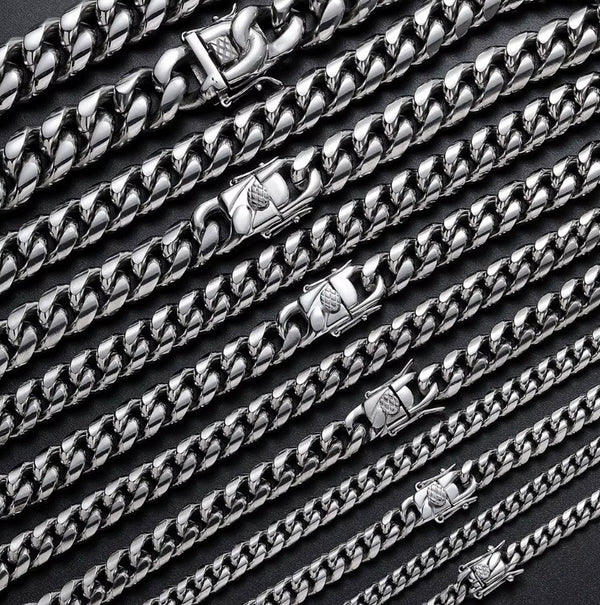 Heavyweight Cuban Link Chain | 18k Gold Plated | 18mm to 22mm